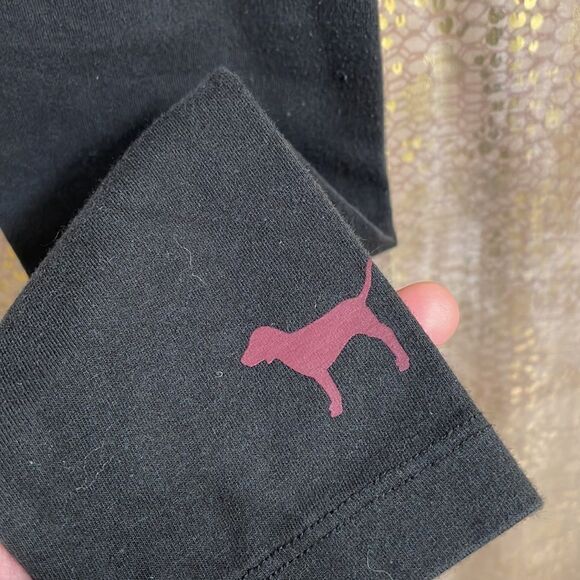 Victoria’s Secret PINK maroon/black yoga leggings, size XS, GUC - Picture 3 of 6